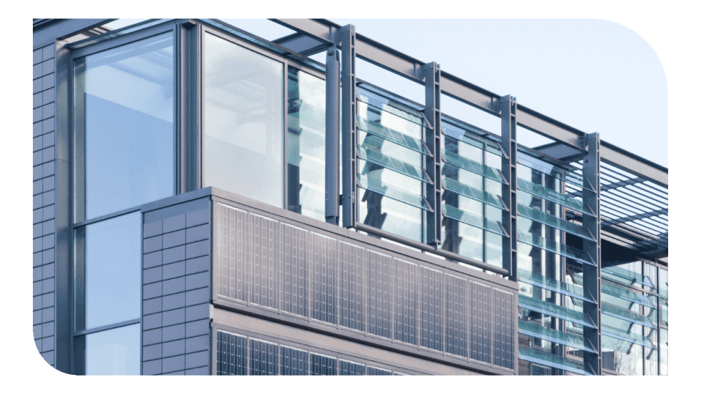 Convocatoria de redacción de proyectos de obras de instalaciones fotovoltaicas en edificios municipales de Badajoz